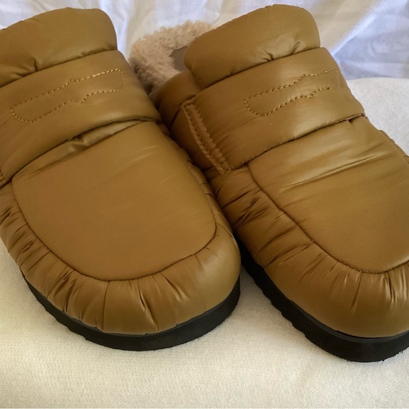 ASH Gong - Picture 2 of 5